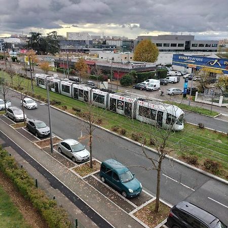 Jolie Appartement Proche Tramway Vénissieux 외부 사진